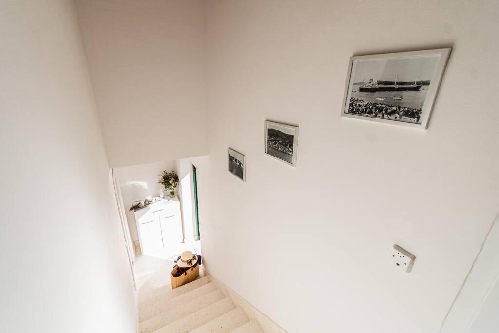 Holiday Home Marina-Renovated House In City Center Rogoznica  Exterior foto